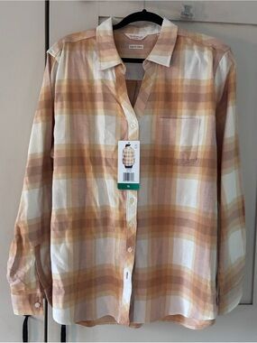 Weatherproof Women's Plaid Button-Up Shirt - Cream & Tan